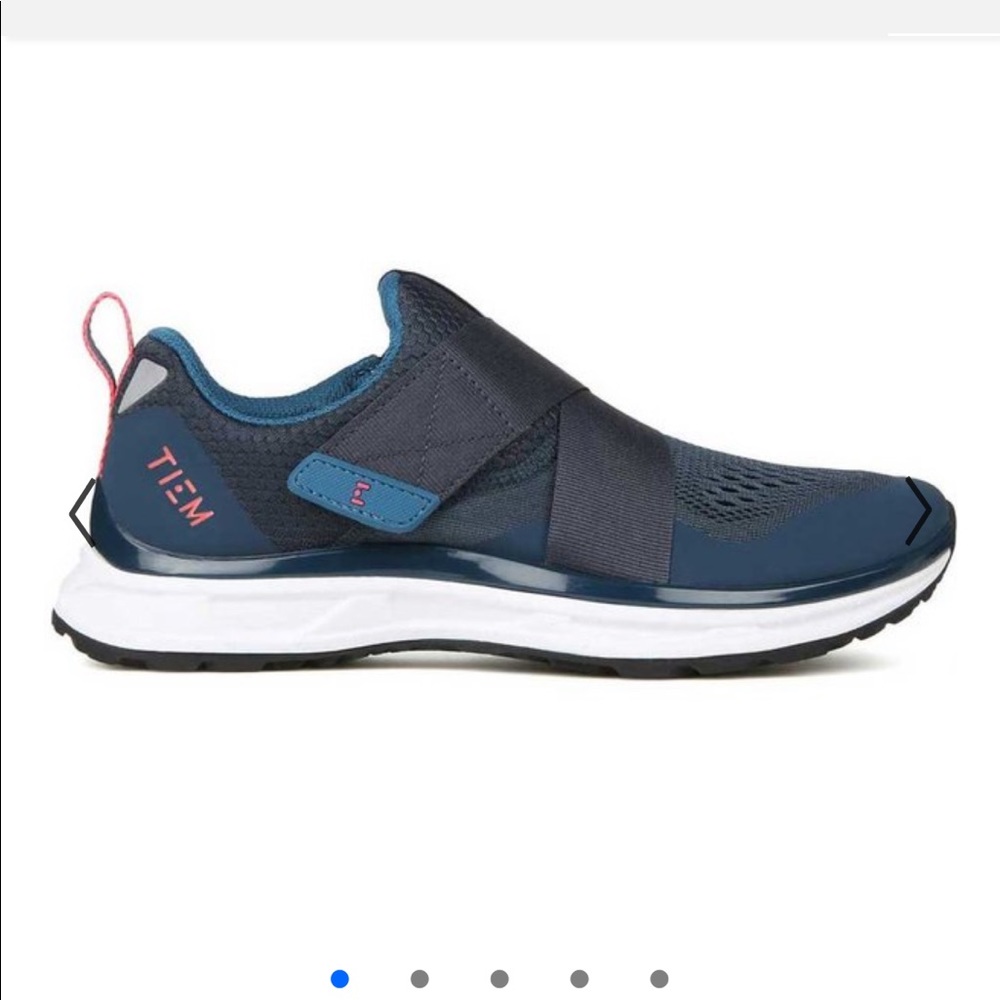TIEM Slipstream Cycling Shoes (CLIPS INCLUDED)